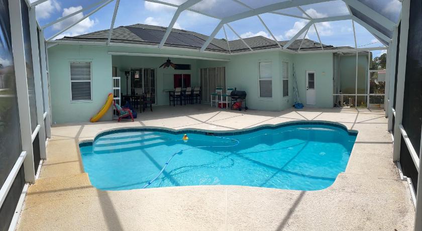 The WetSpot Entertainment — Hotel in Port Saint Lucie (FL)
