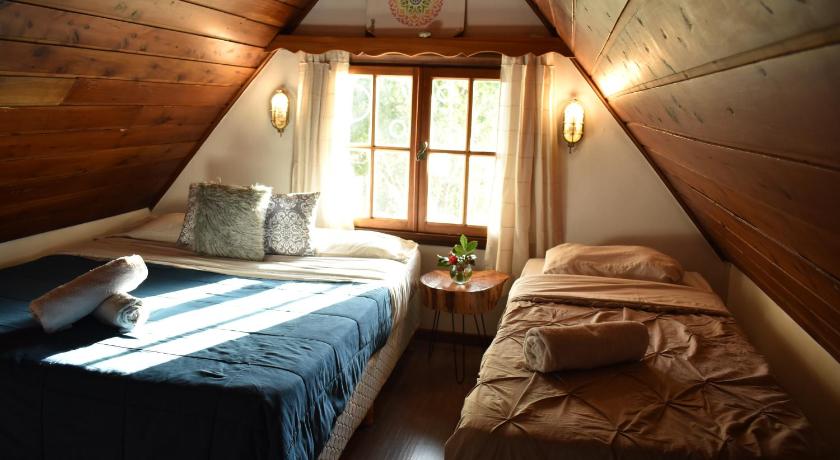 Háromágyas szoba - közös fürdőszobával (Triple Room with Shared Bathroom) fotója 3