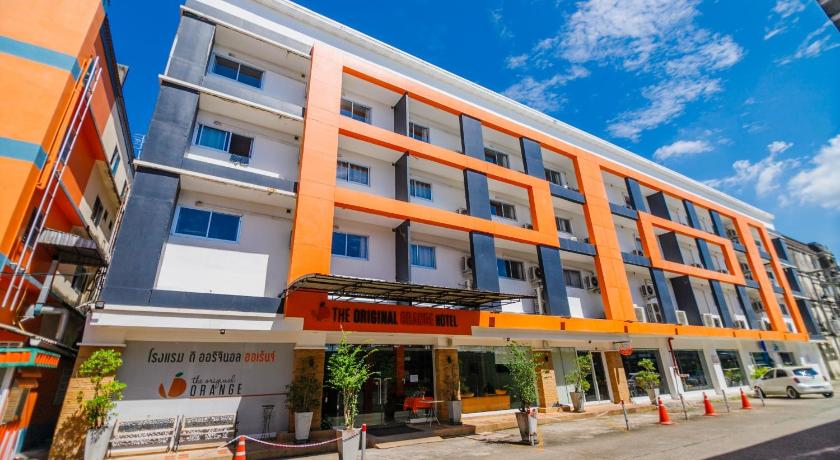 a building with a large window on the side of the building, Original Orange Hotel in Nakhon Si Thammarat