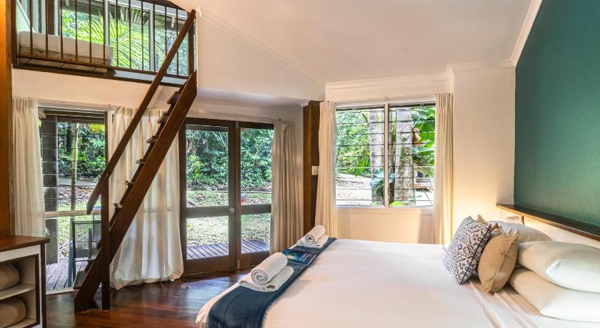 Ferntree Rainforest Lodge