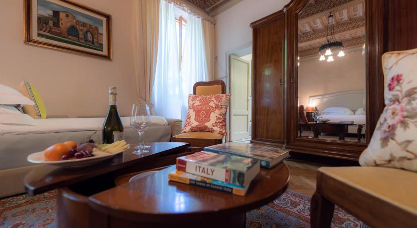 Villa Scacciapensieri Boutique Hotel