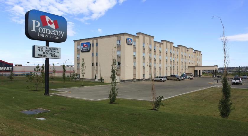 Pomeroy Inn and Suites Dawson Creek