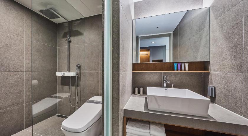 Image of Superior Twin Room 2