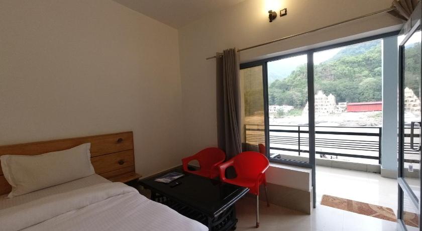 H7 Stay On the Ganges, Yoga & Spa Resort, Rishikesh