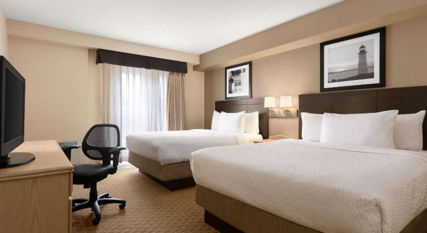 Travelodge Suites by Wyndham Moncton