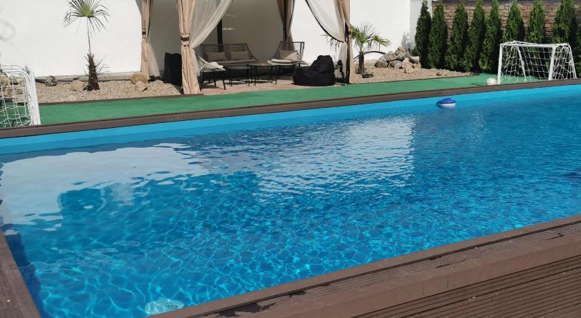 ベオグラード Excellent Time 5つ星 シングルルーム ロビー