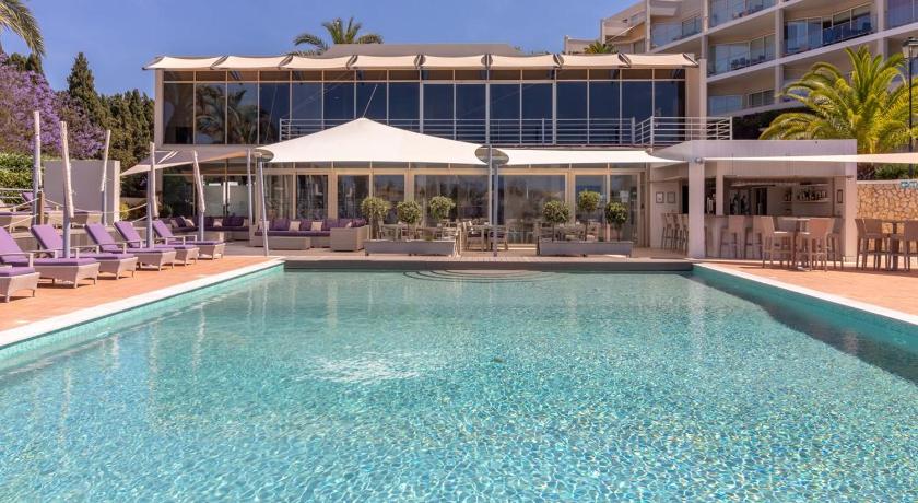 Vila Castelo Parque — Hotel in Lagoa