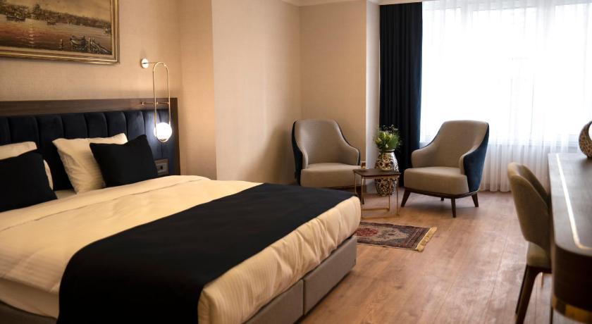 Nevi Hotel Suite - image 8