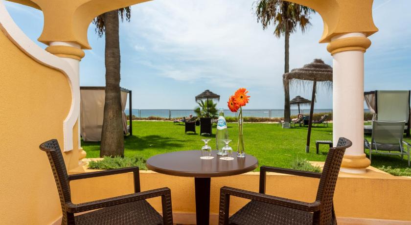 波尔蒂芒 AP Oriental Beach - Adults Friendly 5星级 民宿 餐厅