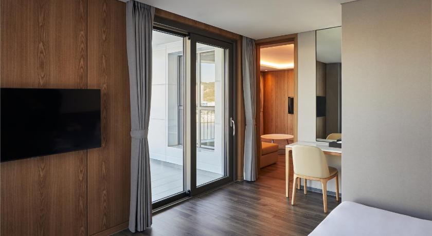 Image of Junior Suite 10