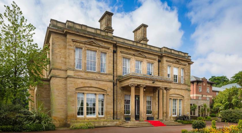 Oulton Hall - Qhotels