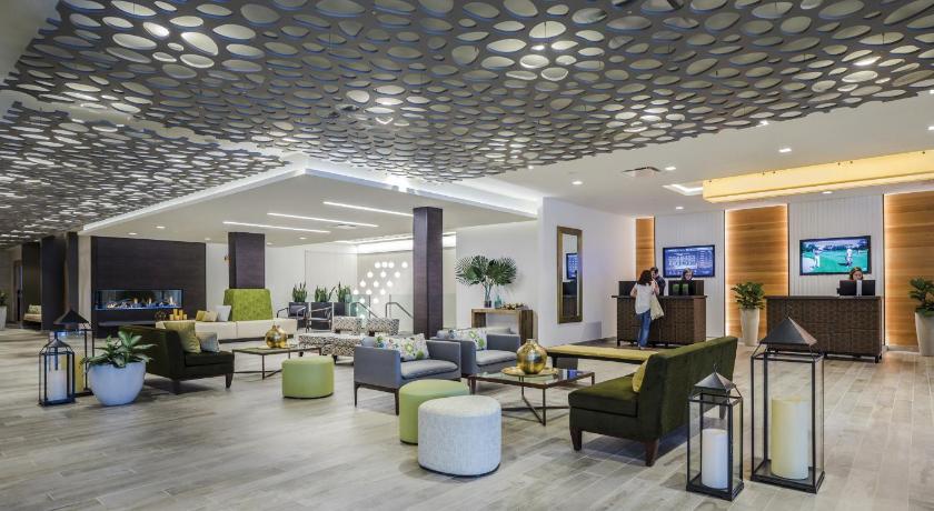 The Ridge Hotel — Hotel in Lake Geneva (WI)