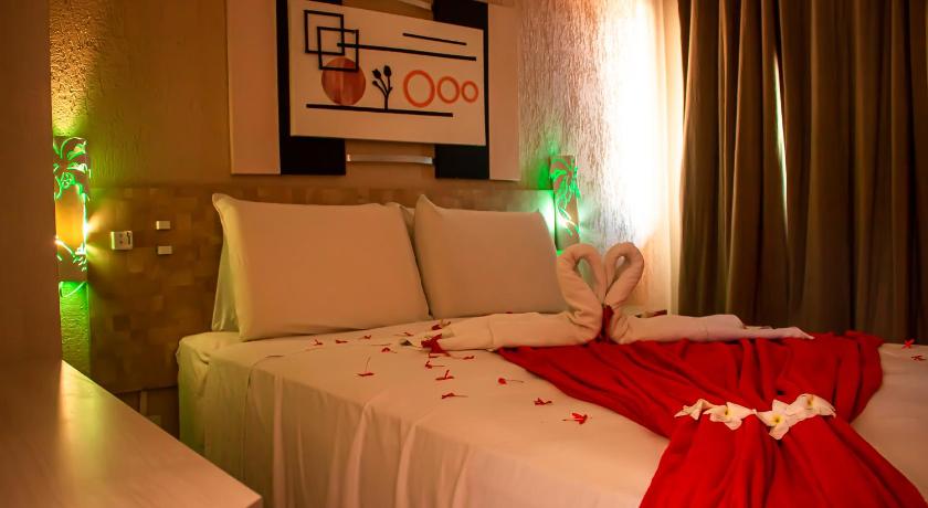 Image of Luxury Double Room with Sea View 0