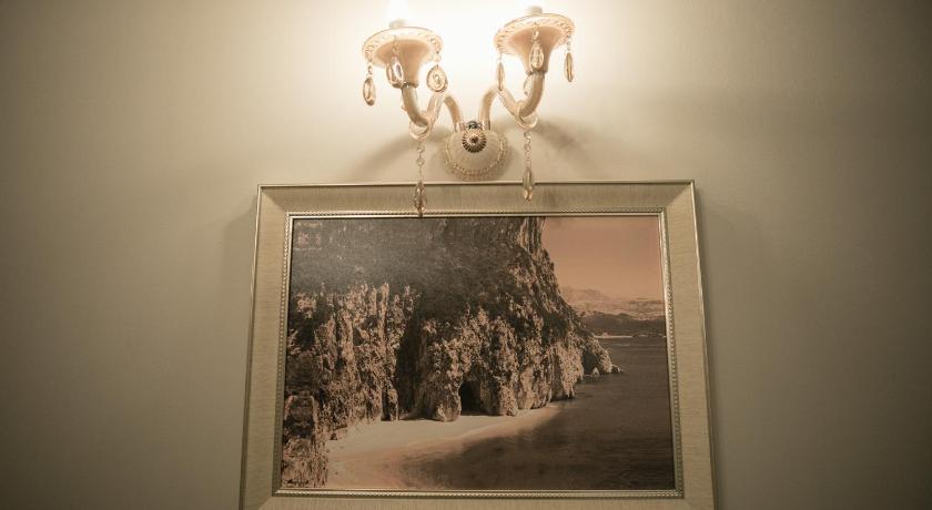 Hotel Lotus photo