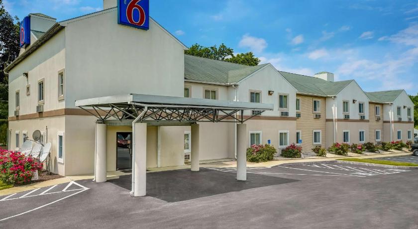 Motel 6-Gordonville, PA