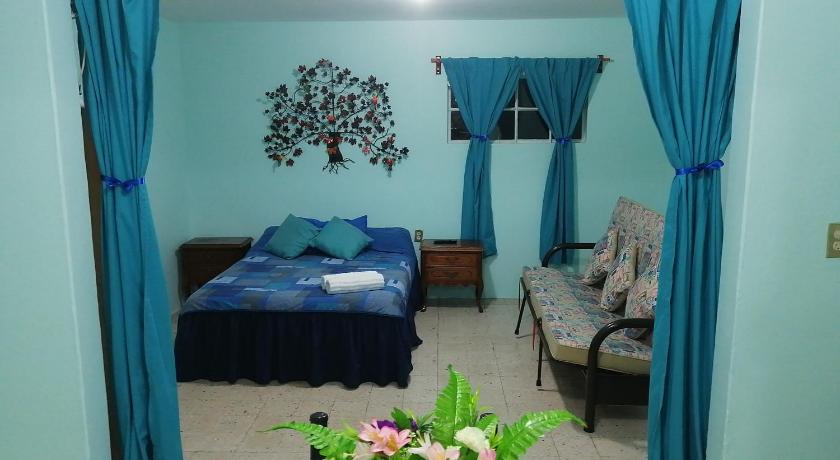 DEPARTAMENTO CERCANO AL AEROPUERTO T2, A 2 CALLES — Hotel in Mexico City