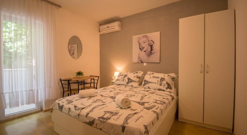 Apartmani Manuela - Baska Voda photo