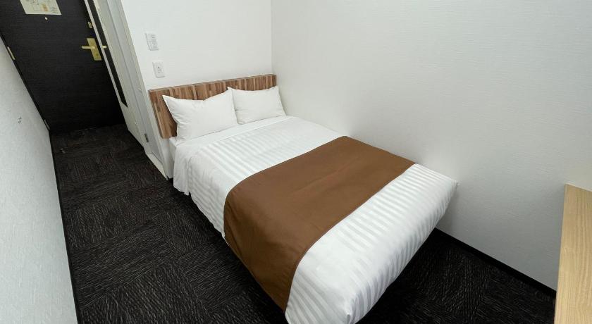 东京 Ueno Urban Hotel Annex 3星级 酒店 泳池