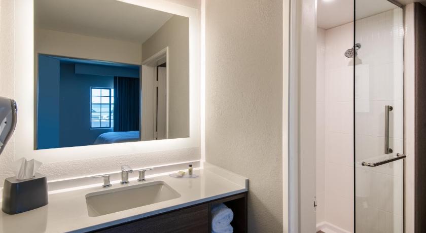 Staybridge Suites Phoenix-Glendale