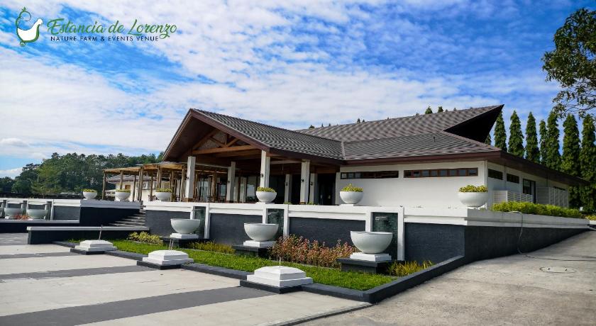 Estancia De Lorenzo Tarlac photo