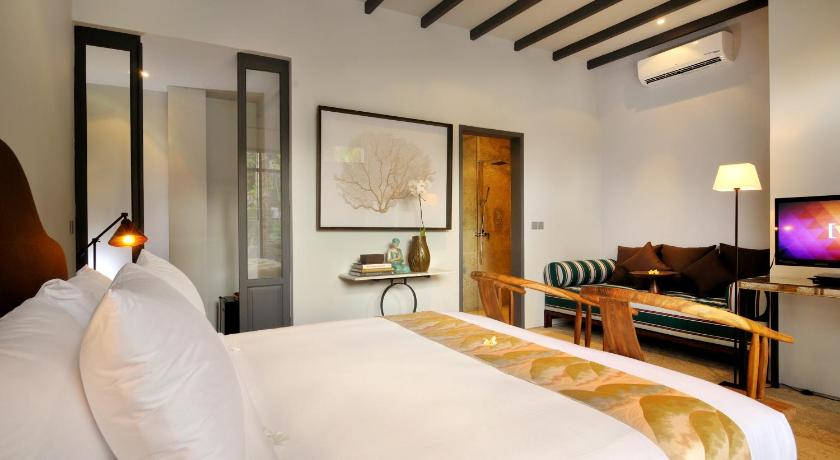 Room & Vespa Suite 1 - image 28
