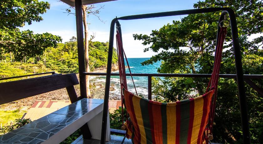 Image of Top Bungalow with Balcony 9