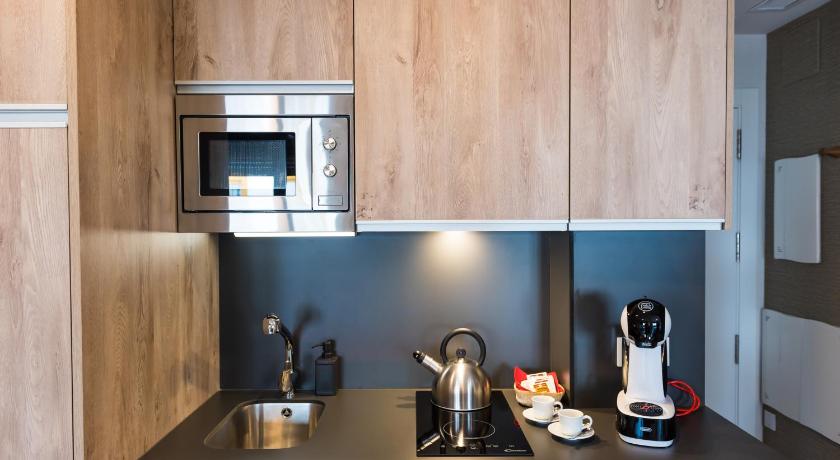 Sevilla TreeTriana 4-Star Guesthouse room