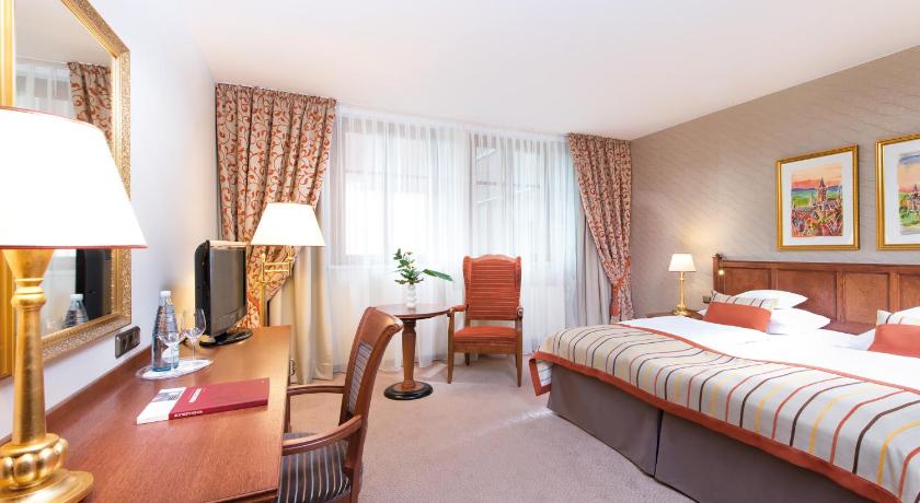 "Superior" klases divvietīgs numurs (1&nbsp;gulta) (Superior Double Room) attēls 0