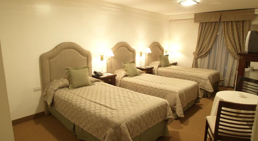 Image of Classic Triple Room 3