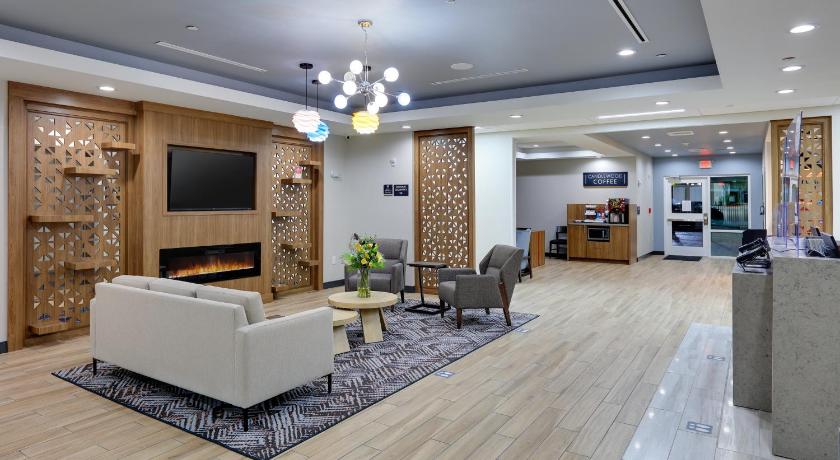 Candlewood Suites DFW West - Hurst