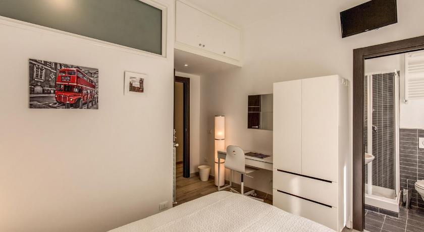 ローマ M&L Apartments - Caracalla Holiday  4つ星 ゲストハウス レストラン