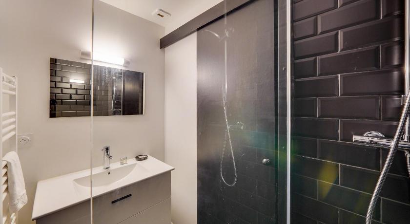 Image of One-Bedroom Apartment 10