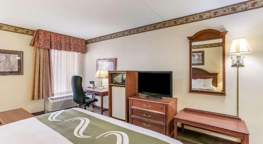 Quality Inn and Suites Bel Air I-95 Exit 77A