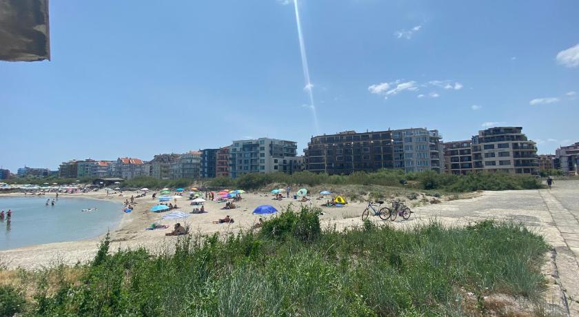 Apartments Pomorie photo