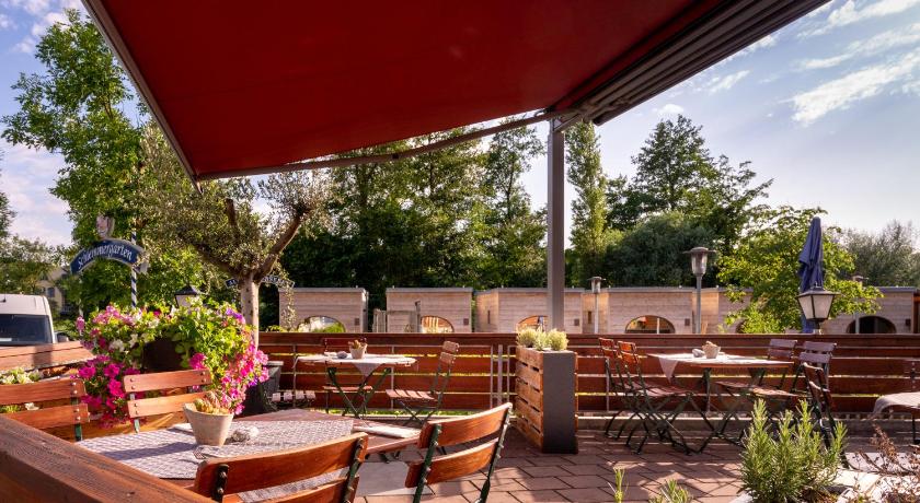 Zur Post Kummersbruck Hotel & Tiny Houses photo