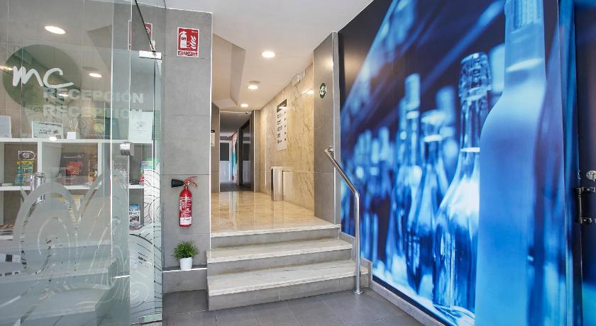 Apartamentos Amalia By Mc photo