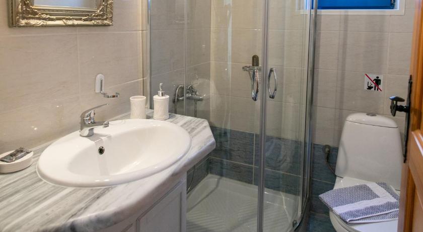 Image of Standard Double Room 2