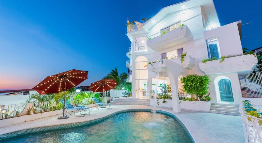 La Casa Blanca photo