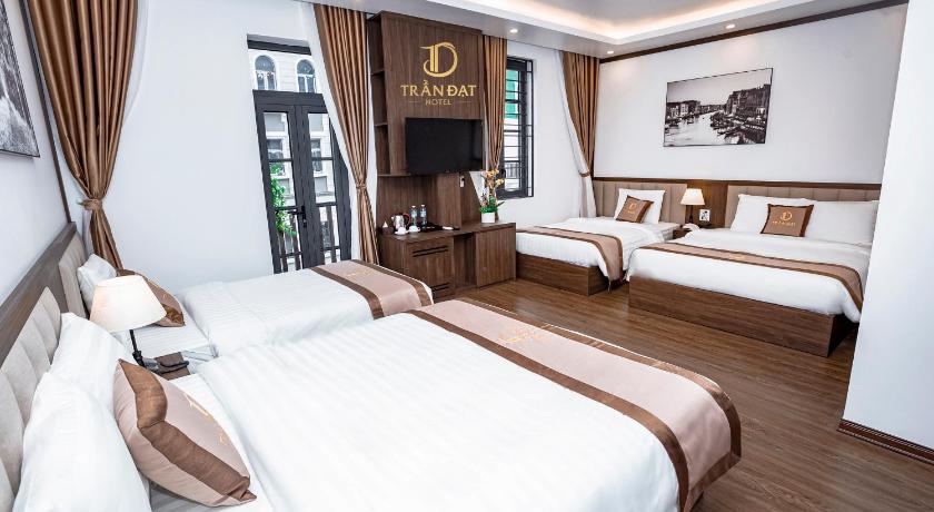 Tran Đat Hotel