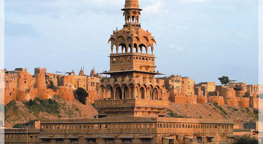 WelcomHeritage Mandir Palace