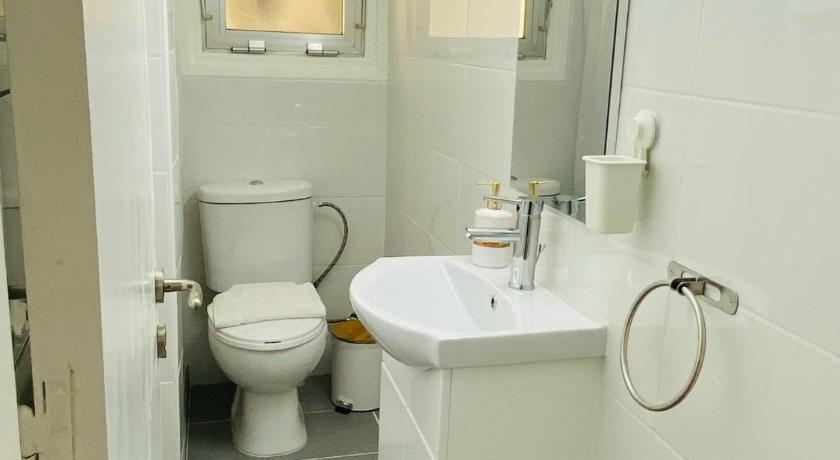 Simple One bedroom flat in Engomi photo