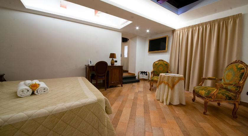 Image of Suite Room 0