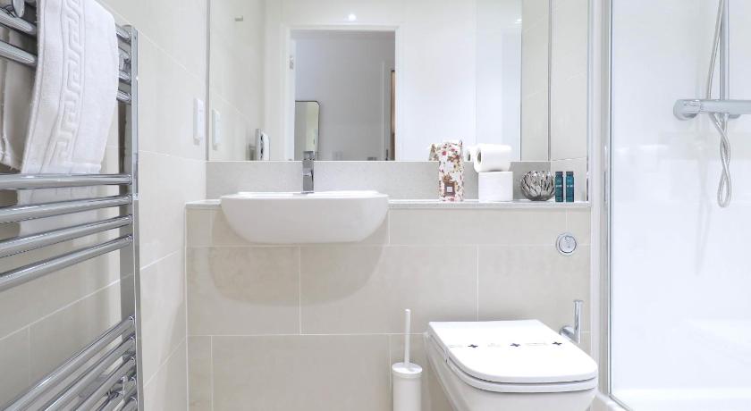 Tudors eSuites Corporate Apartments Birmingham photo