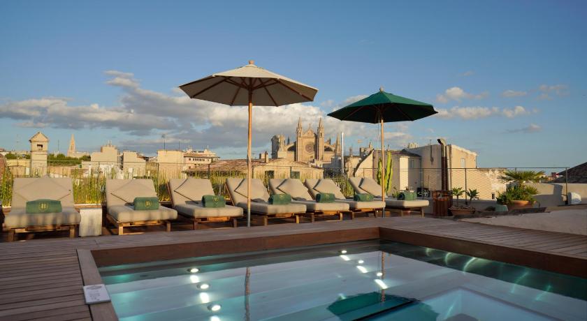 Can Bordoy Grand House &amp; Garden — Hotel in Majorca