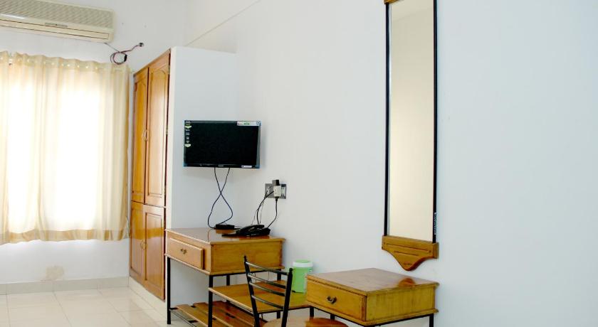 Hotel East Coast - image 16