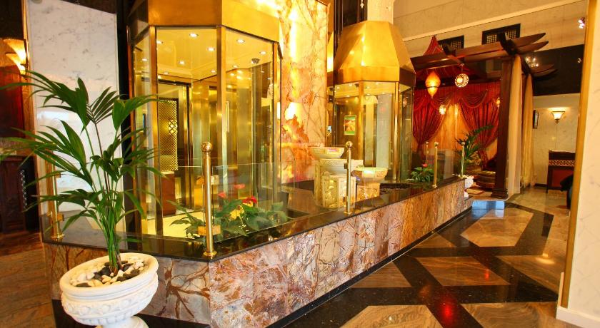 Arabian Courtyard Hotel & Spa - image 8