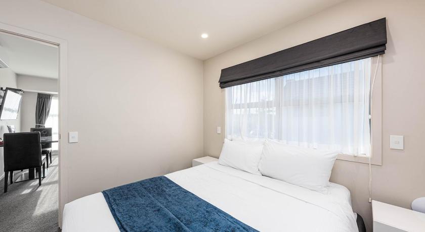 Image of Two Bedroom Apartment 6