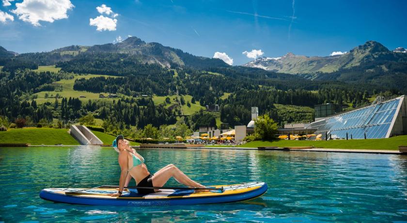 Hotel Das Gastein - ganzjahrig inklusive Alpentherme Gastein & Sommersaison inklusive Gasteiner Berg photo