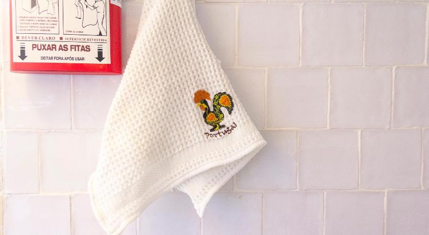 リスボン Guest House Amoreiras 2つ星 ホテル プール