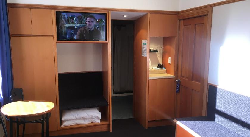 Image of Standard Twin Room 0